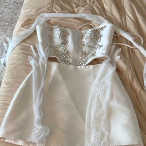 Rosie etienne bridal custom dress! Worn once.